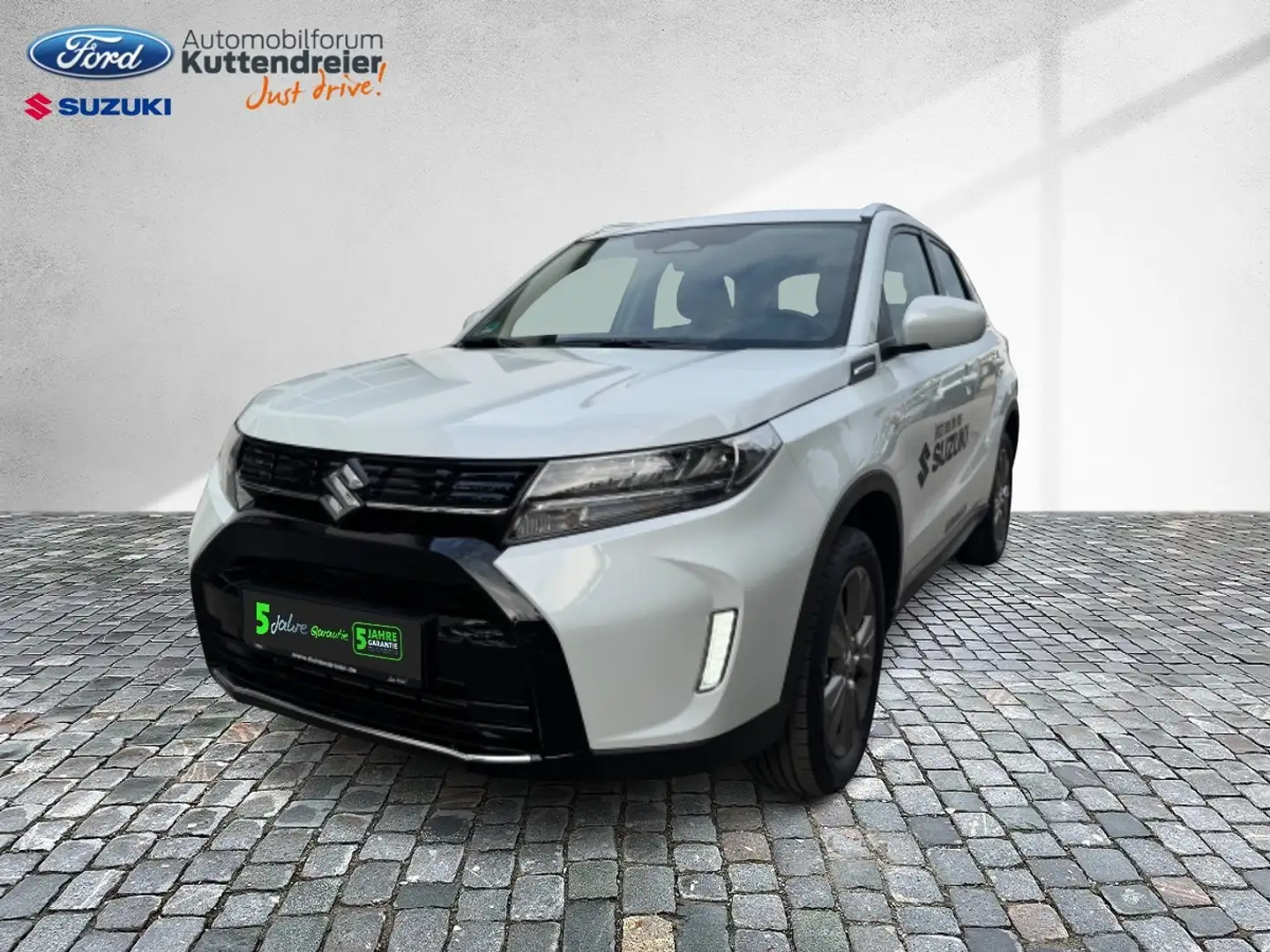 Suzuki Vitara 1.4 DITC Club 4x2 ACC+LED+Fernlichtass. Weiß - 2