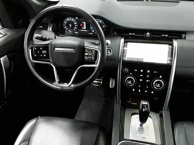 Land Rover Discovery view 5