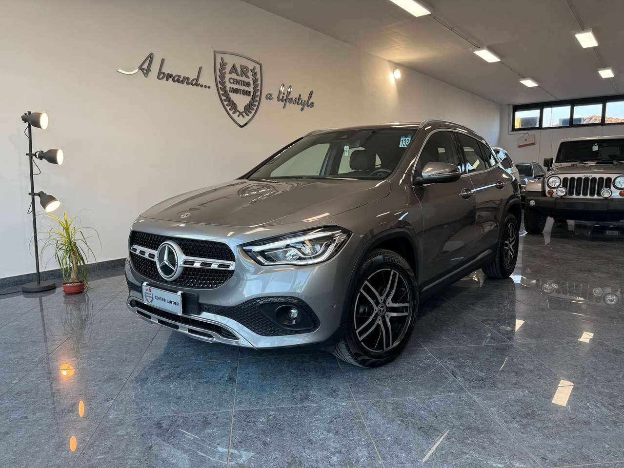 Mercedes-Benz GLA 200 d Sport Plus auto Luci Ambiente Cerchi 18 Stupenda