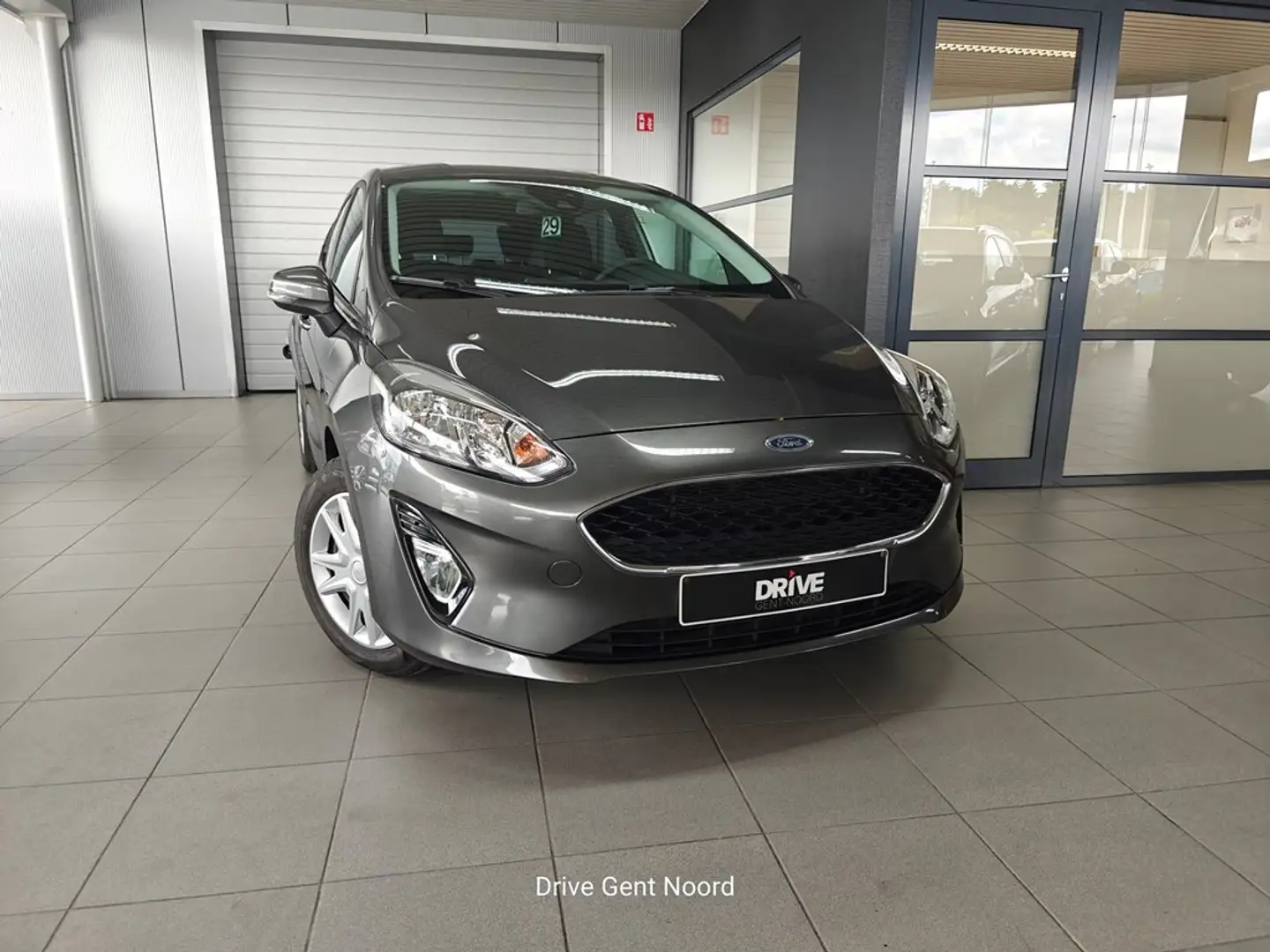 Ford Fiesta i Trend 5D Gris - 2