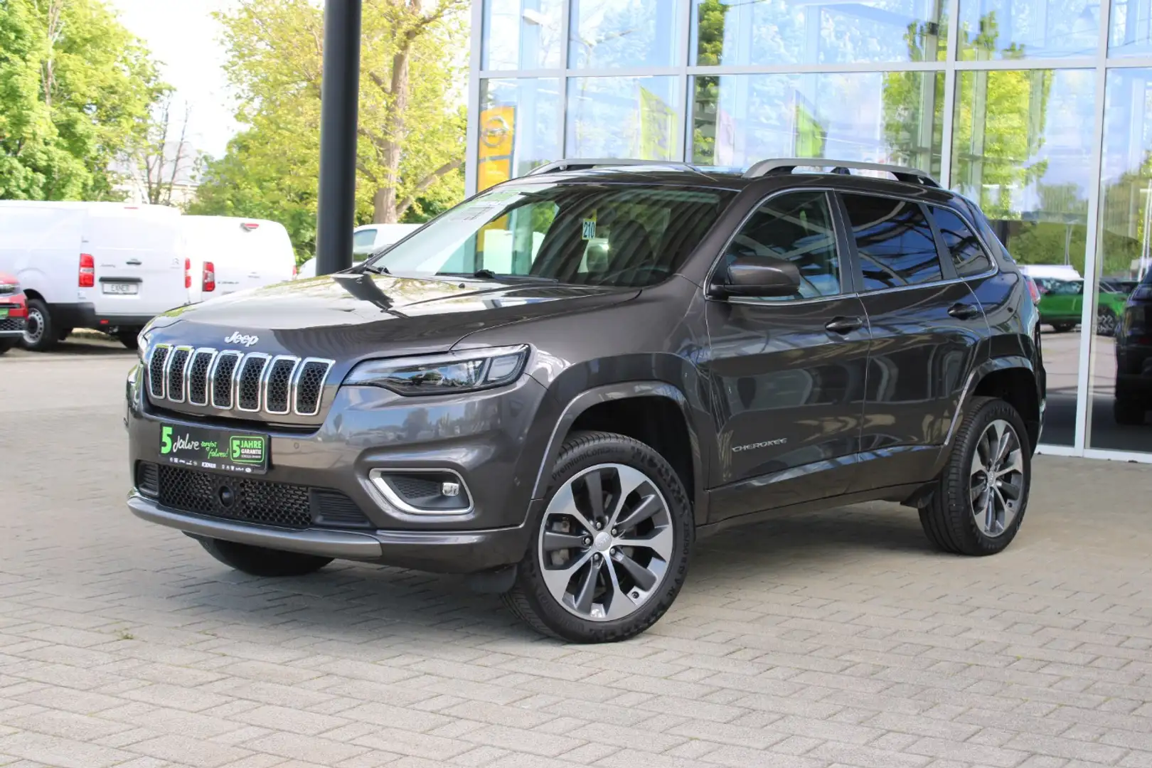 Jeep Cherokee 2.2 Multijet OVERLAND 4WD Act. Drive I Grau - 2