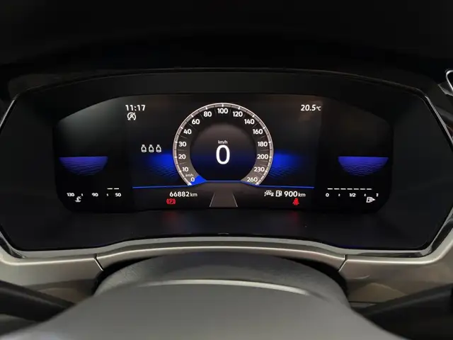 Volkswagen Touran view 9