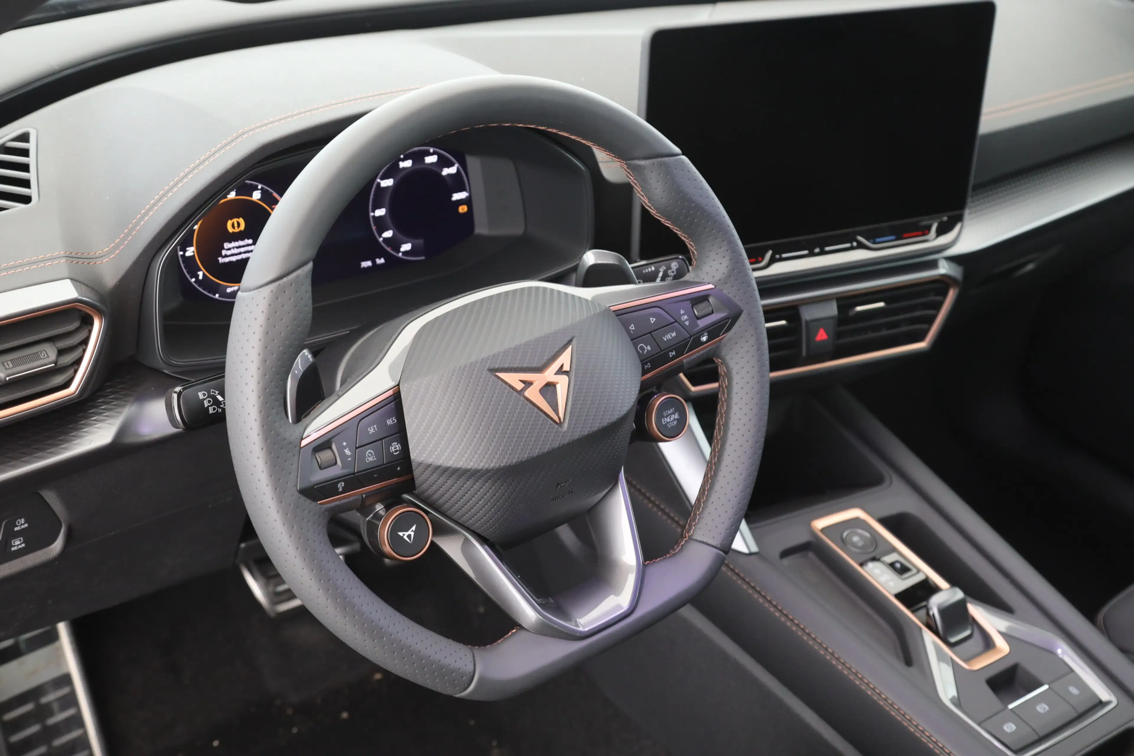 CUPRA Formentor 2.0 TSI DSG 4Drive | NAVI | LED | — photo 14