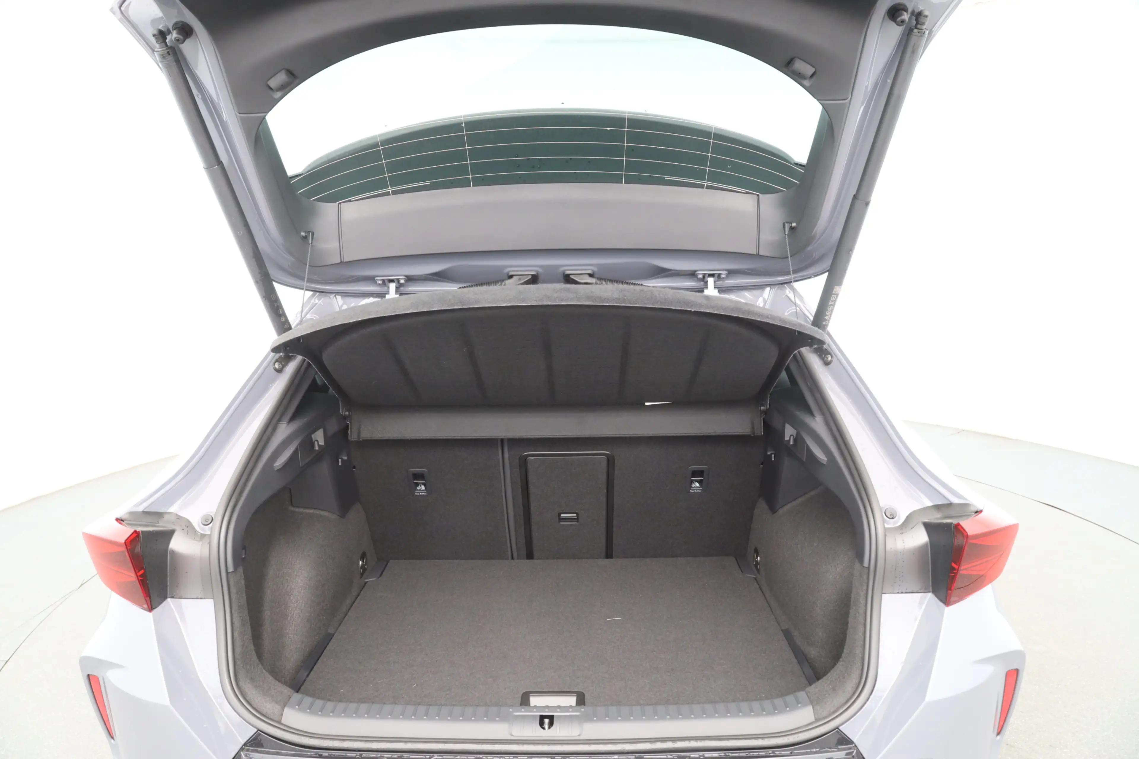 CUPRA Formentor 2.0 TSI DSG 4Drive | NAVI | LED | — photo 11