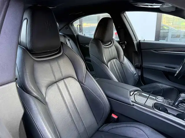 Maserati Ghibli view 27