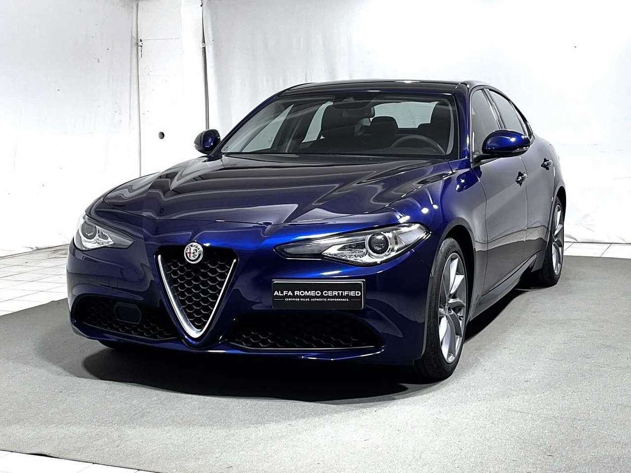 Alfa Romeo Giulia 2.0 Turbo 200 CV AT8 Business