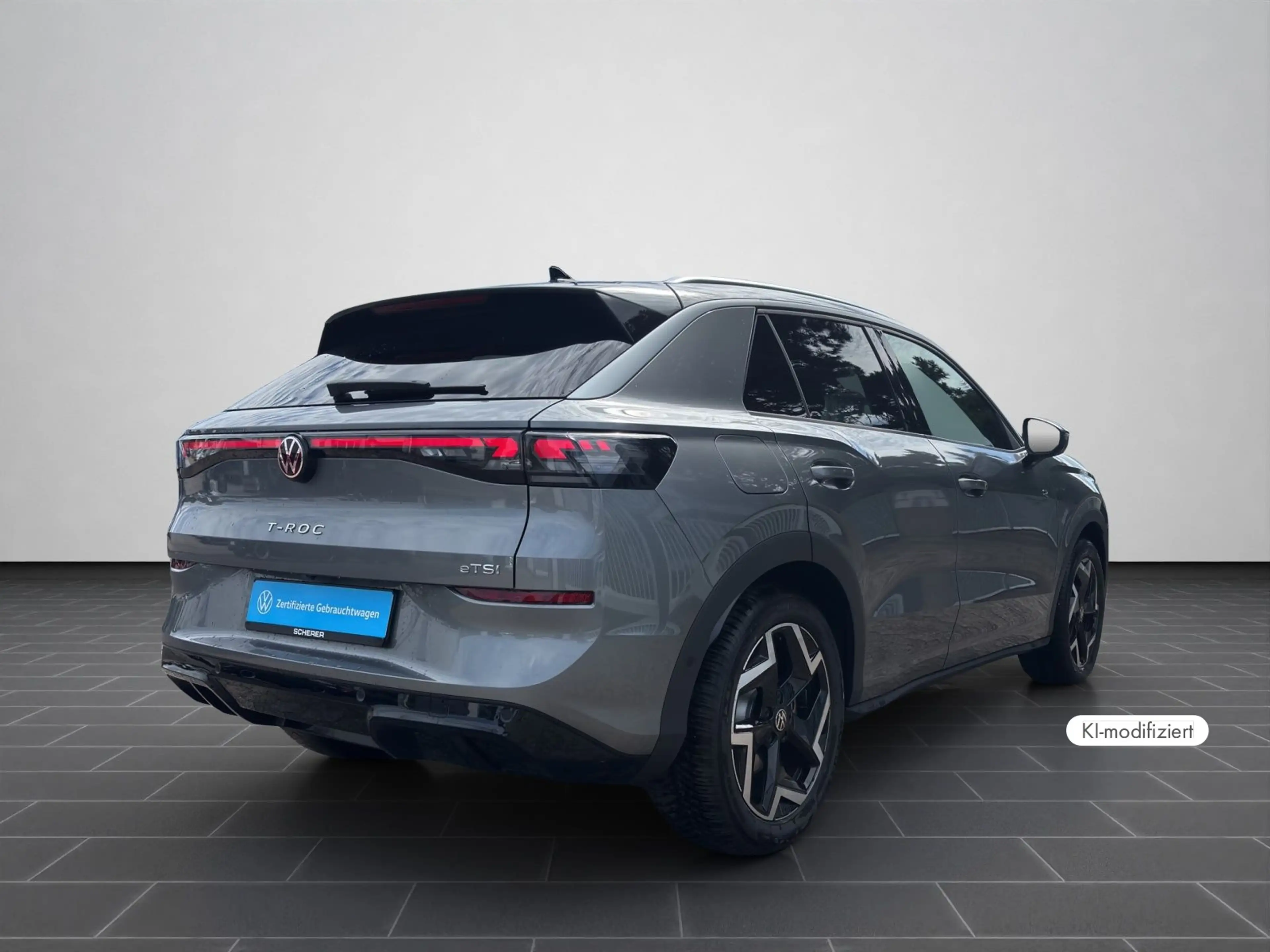 Volkswagen T-Roc R-Line 1,5 eTSI DSG | ACC | AHK | App-Conn — photo 4