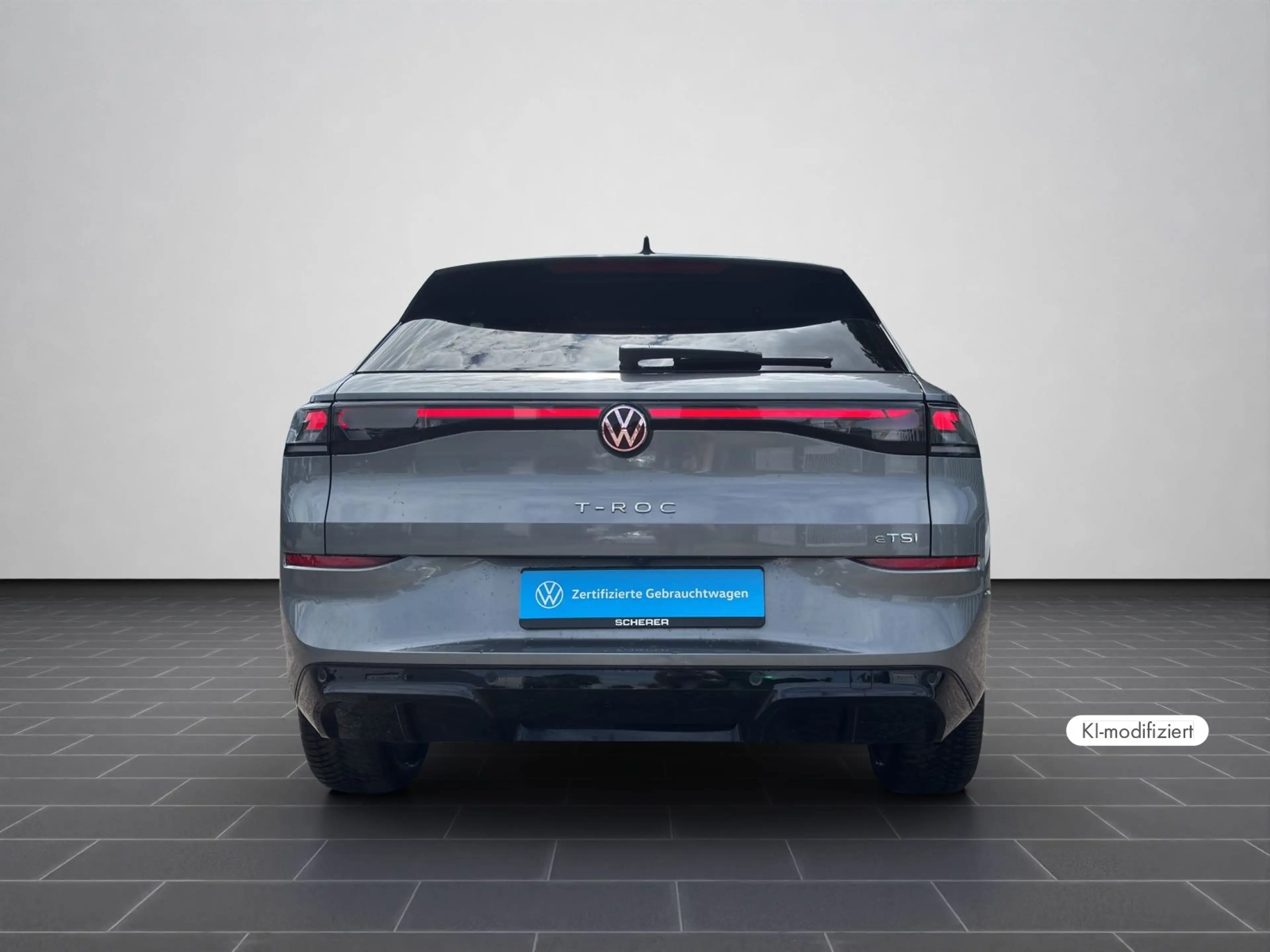 Volkswagen T-Roc R-Line 1,5 eTSI DSG | ACC | AHK | App-Conn — photo 8