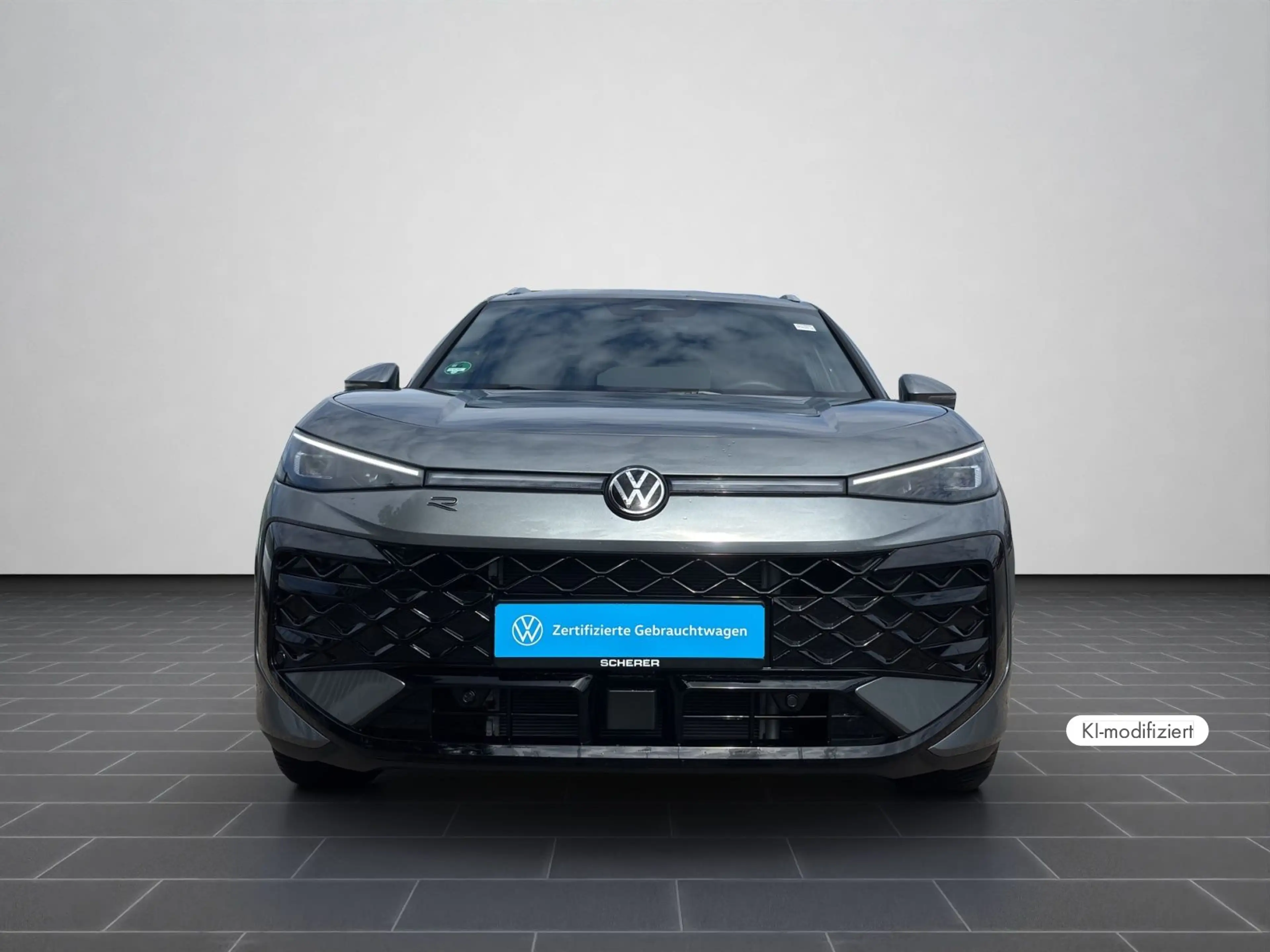 Volkswagen T-Roc R-Line 1,5 eTSI DSG | ACC | AHK | App-Conn — photo 7