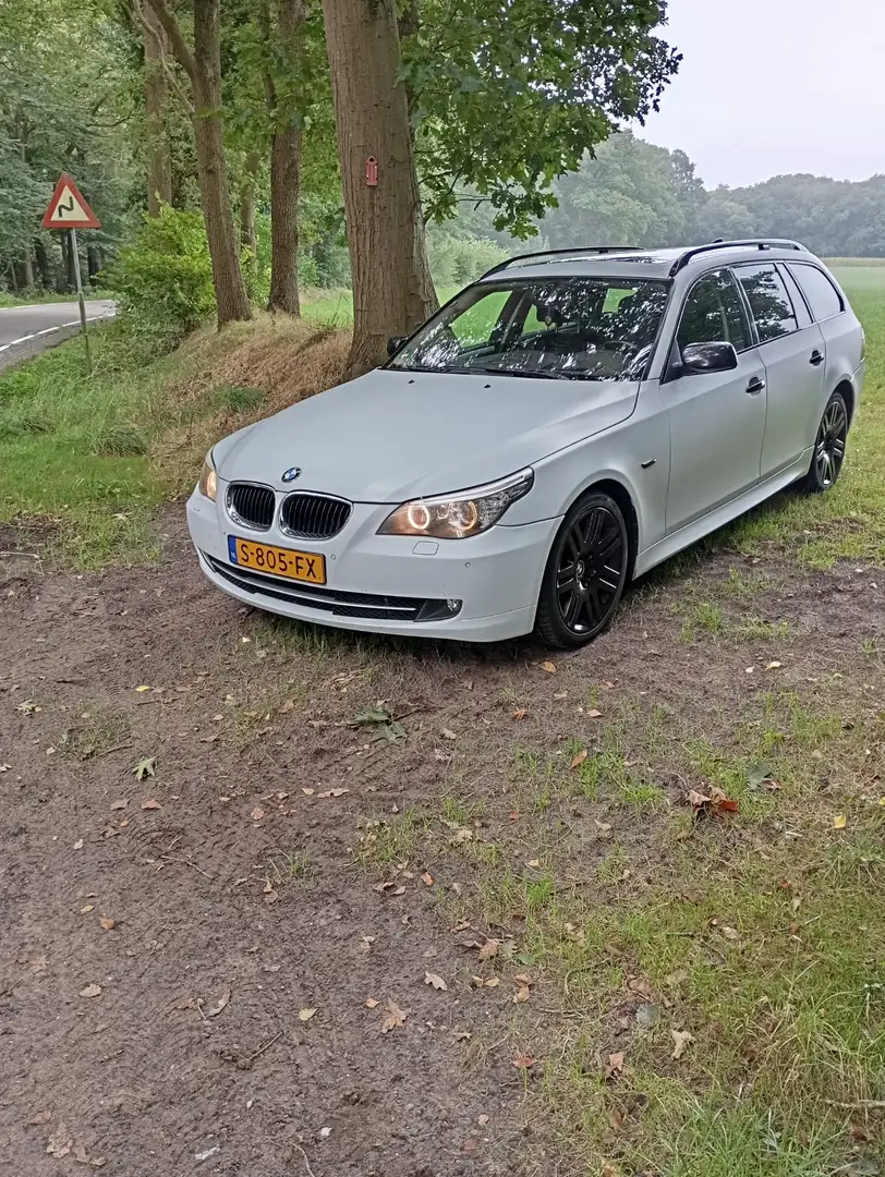 BMW 525 525i Wit - 1