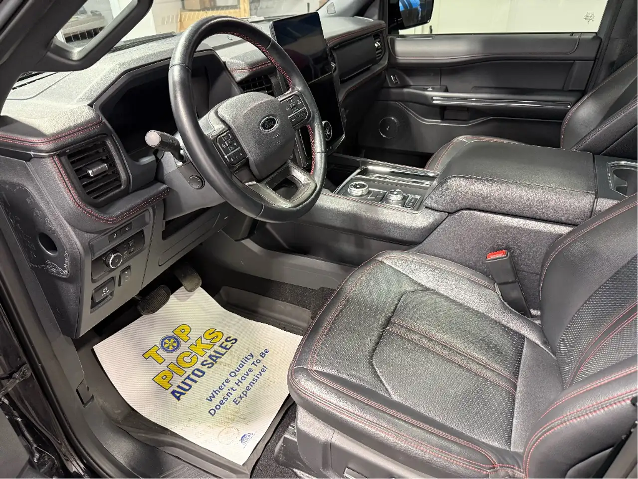 Ford Expedition снимка Ford Expedition
