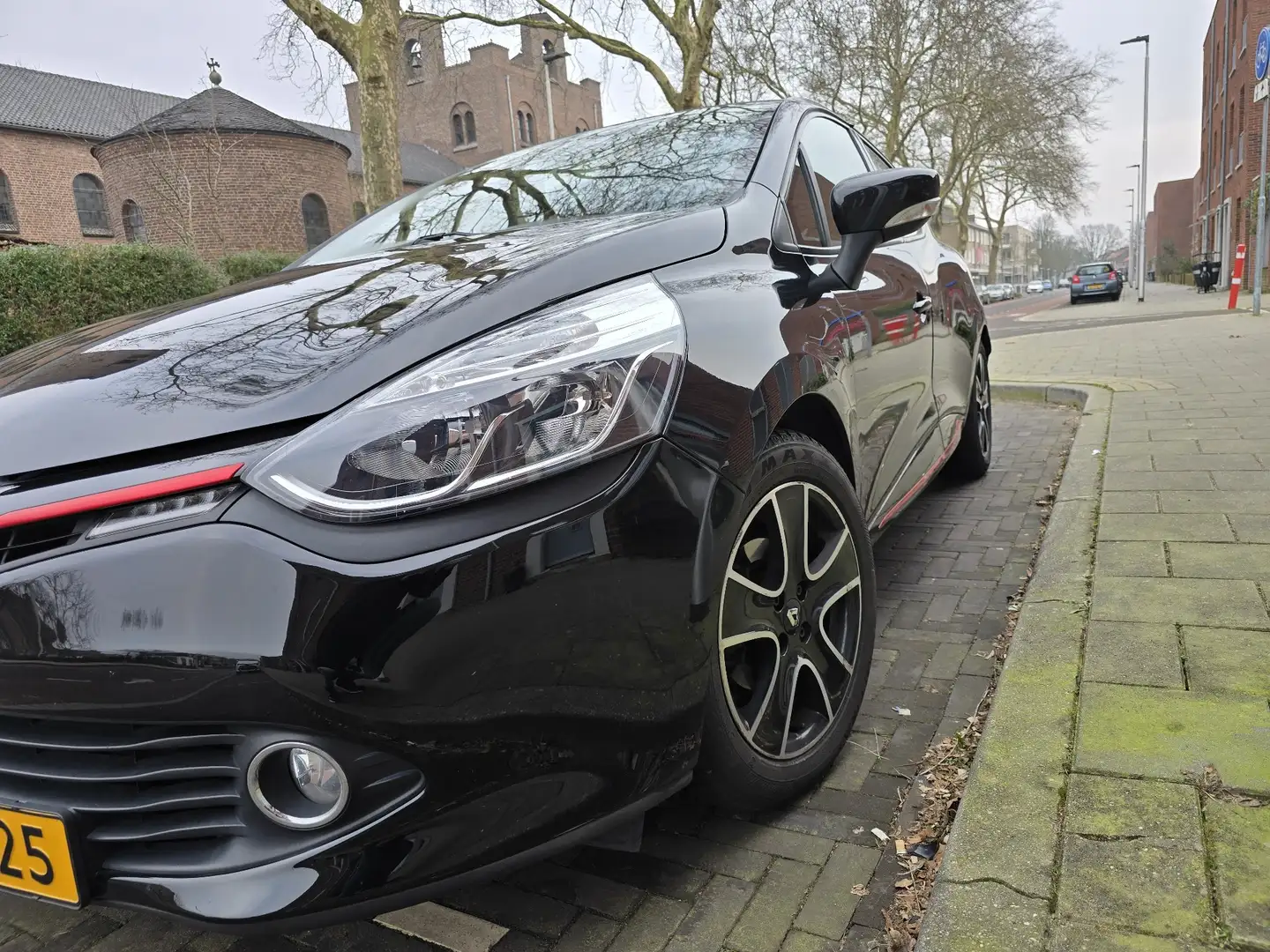 Renault Clio 0.9 TCe Expression Zwart - 2