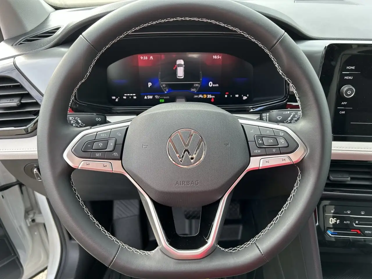 Volkswagen Taos снимка Volkswagen Taos