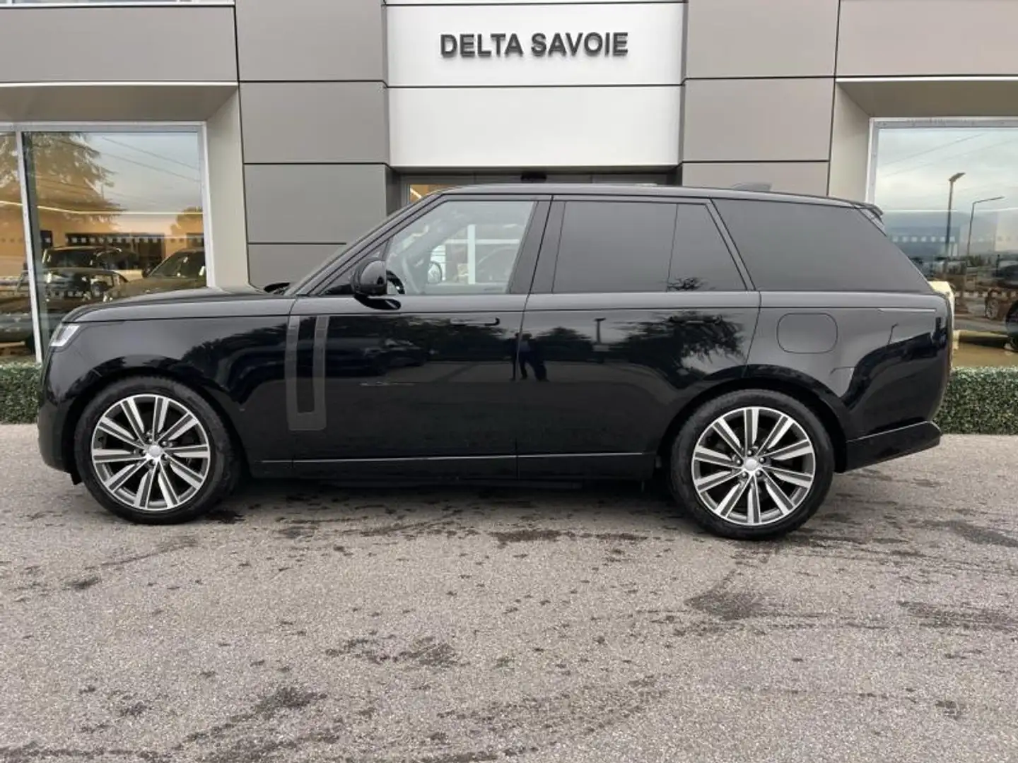 Land Rover Range Rover 3.0 P510e 510ch PHEV HSE SWB Noir - 2