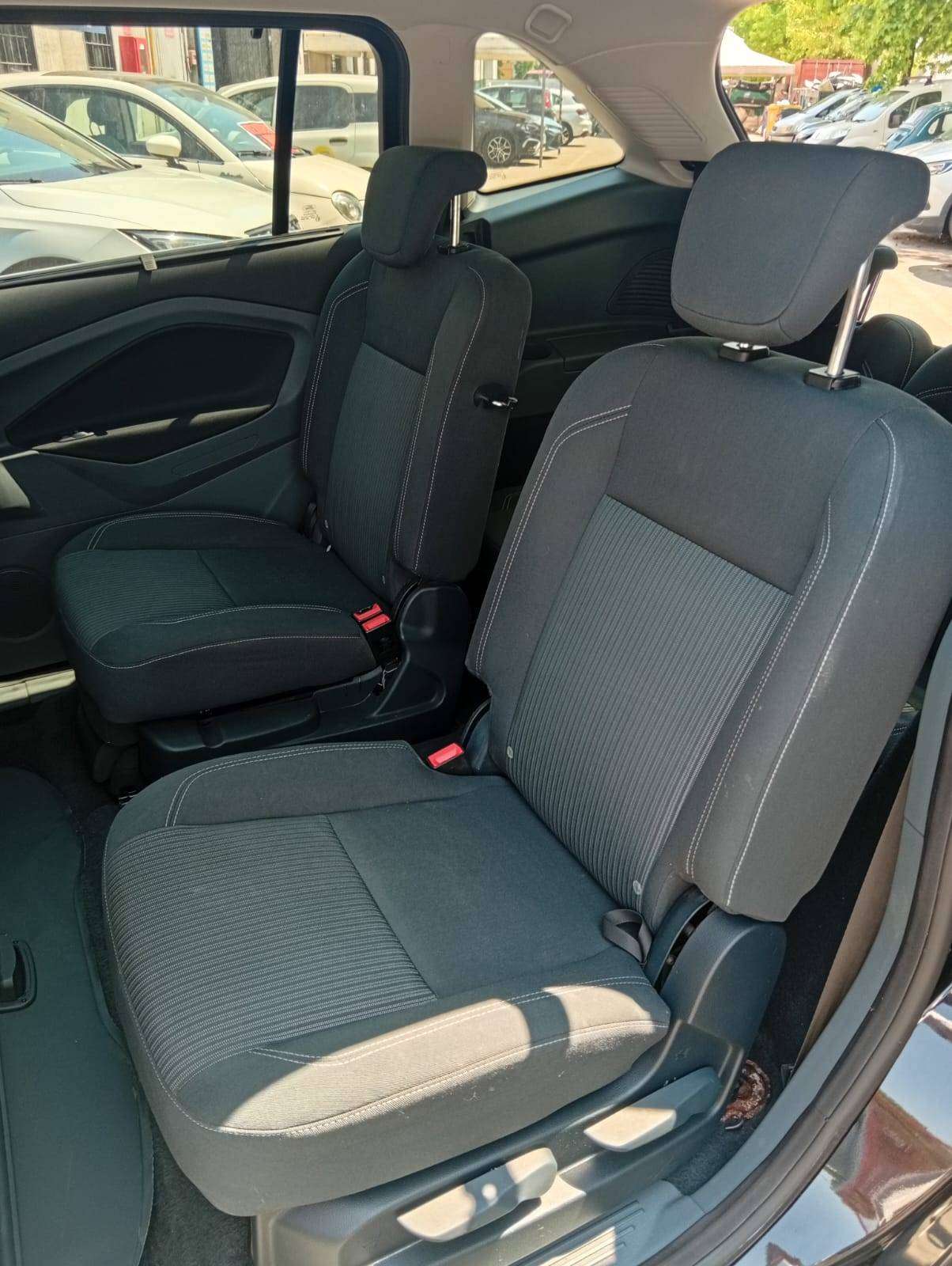 Ford C-Max - Immagine 7