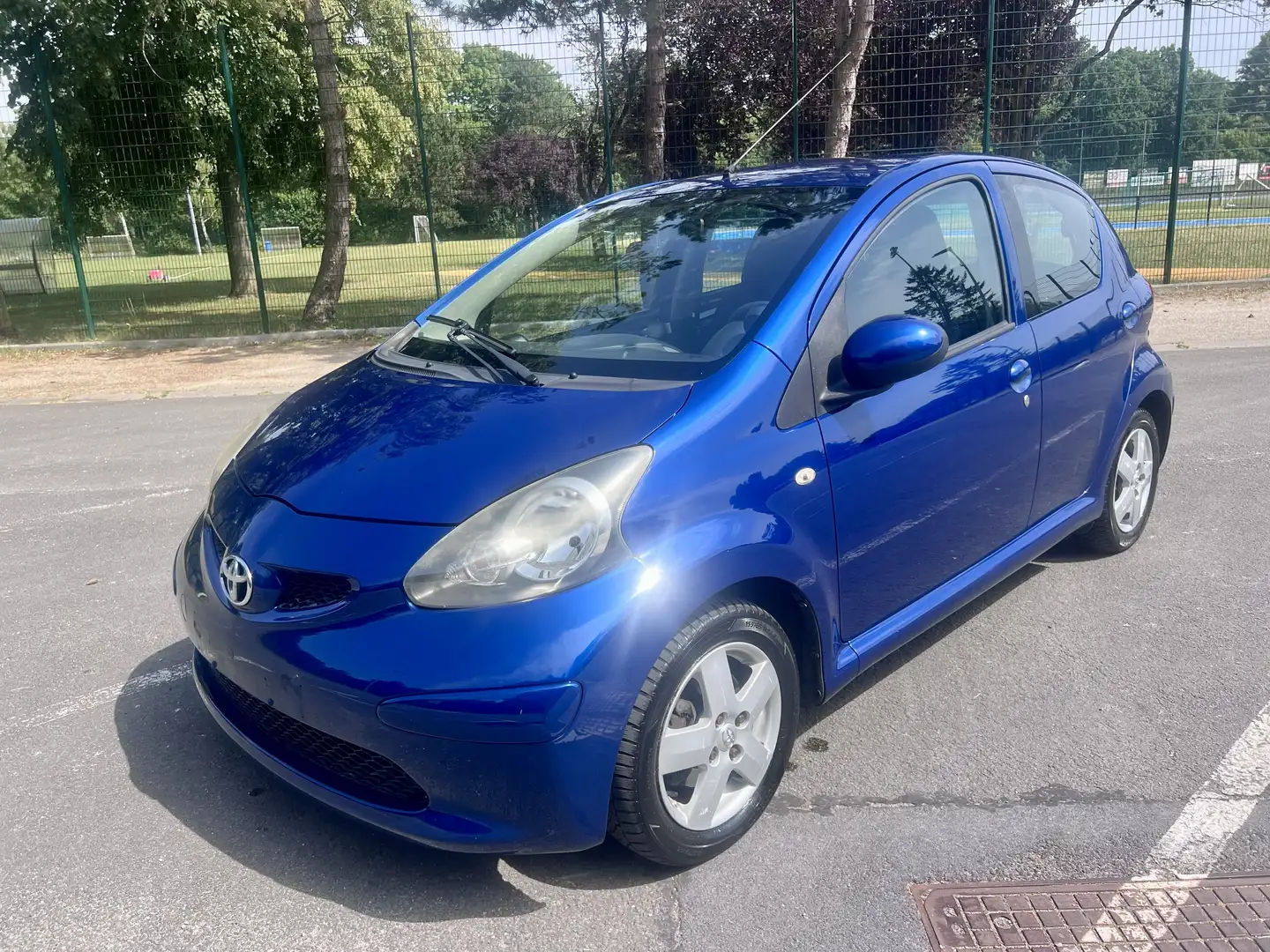 Toyota Aygo 1.0i VVT-i Plus MMT Blauw - 2