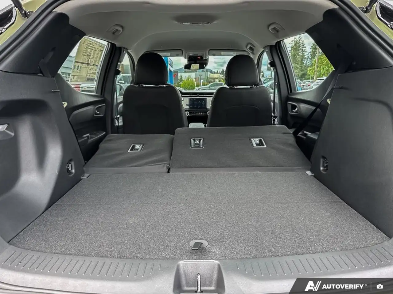 Chevrolet Bolt снимка Chevrolet Bolt