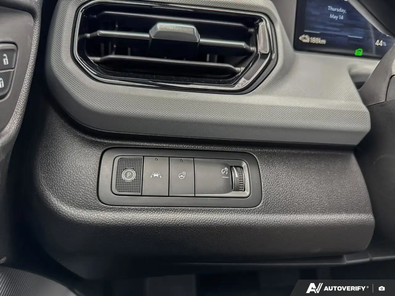 Chevrolet Bolt снимка Chevrolet Bolt