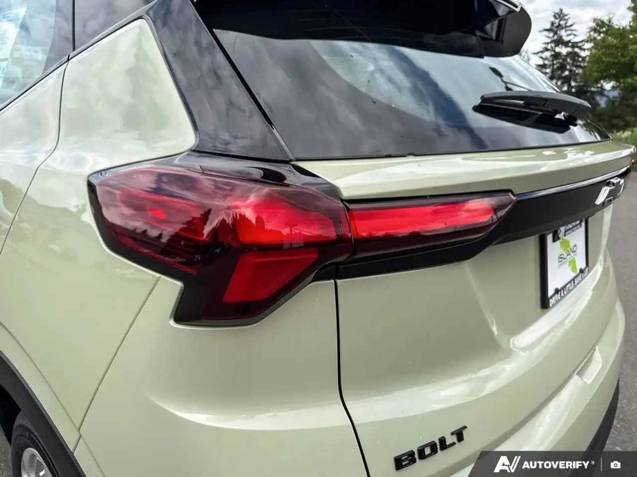 Chevrolet Bolt снимка Chevrolet Bolt