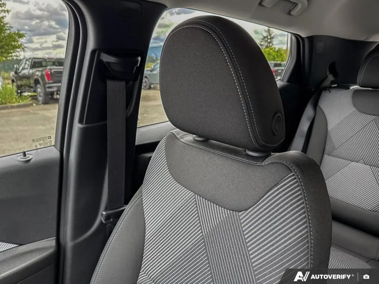 Chevrolet Bolt снимка Chevrolet Bolt