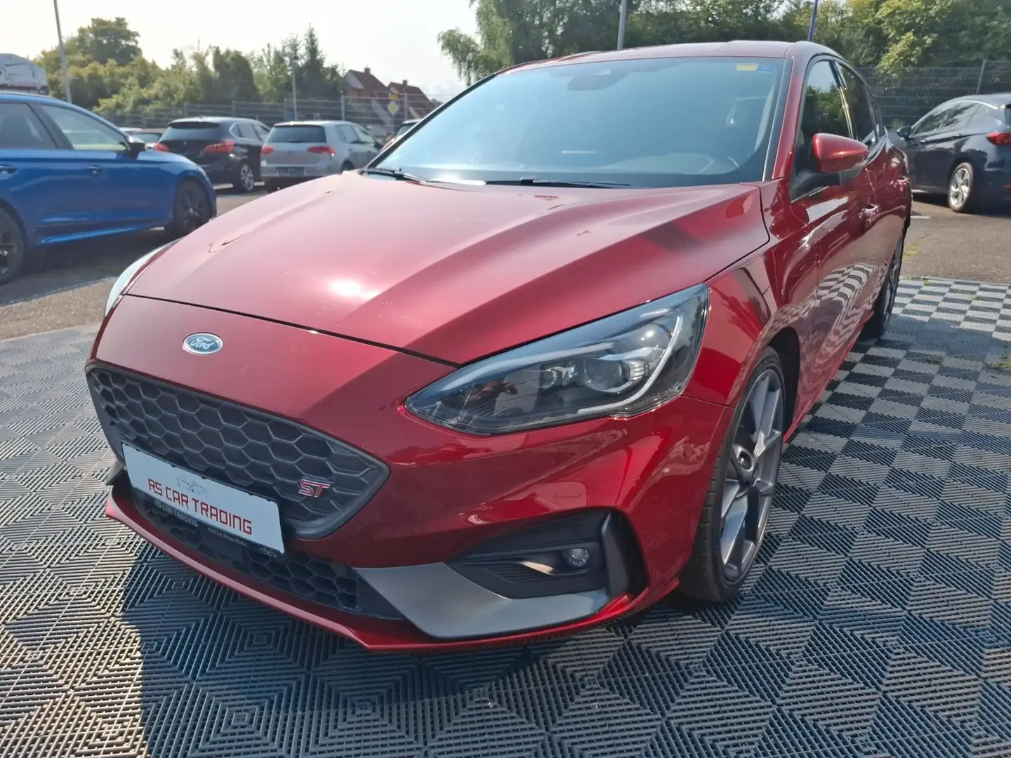 Ford Focus Lim ST*Alcantara*LED*19zoll*206kw*Tüv Neu Rouge - 1