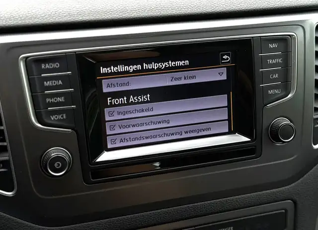 Volkswagen Golf Sportsvan view 13