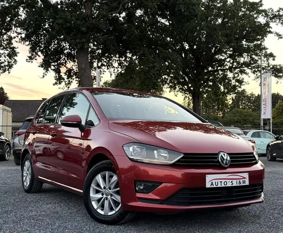 Volkswagen Golf Sportsvan view 4