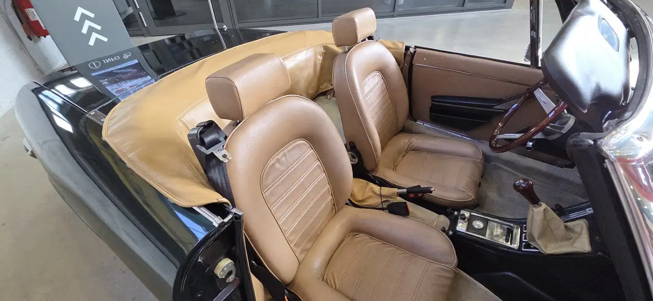Alfa Romeo Spider Veloce 2000 (S2 "Coda Tronca"), foto 8