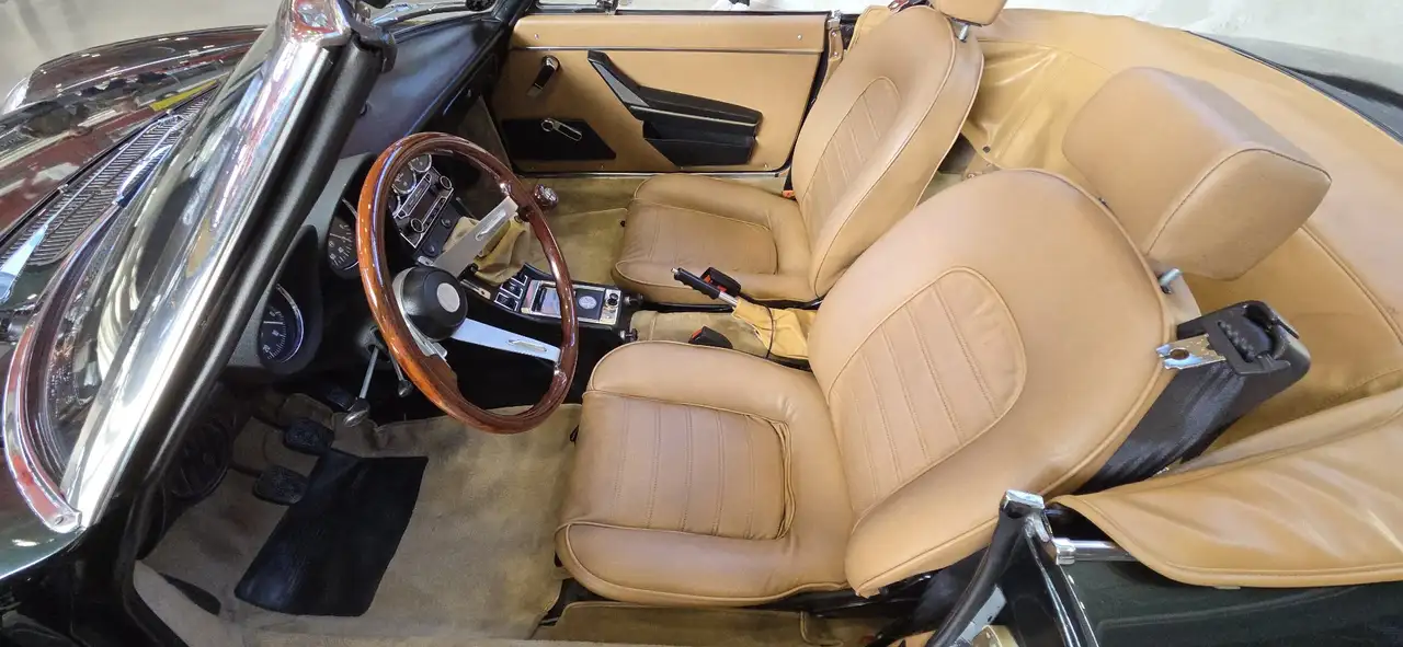 Alfa Romeo Spider Veloce 2000 (S2 "Coda Tronca"), foto 6