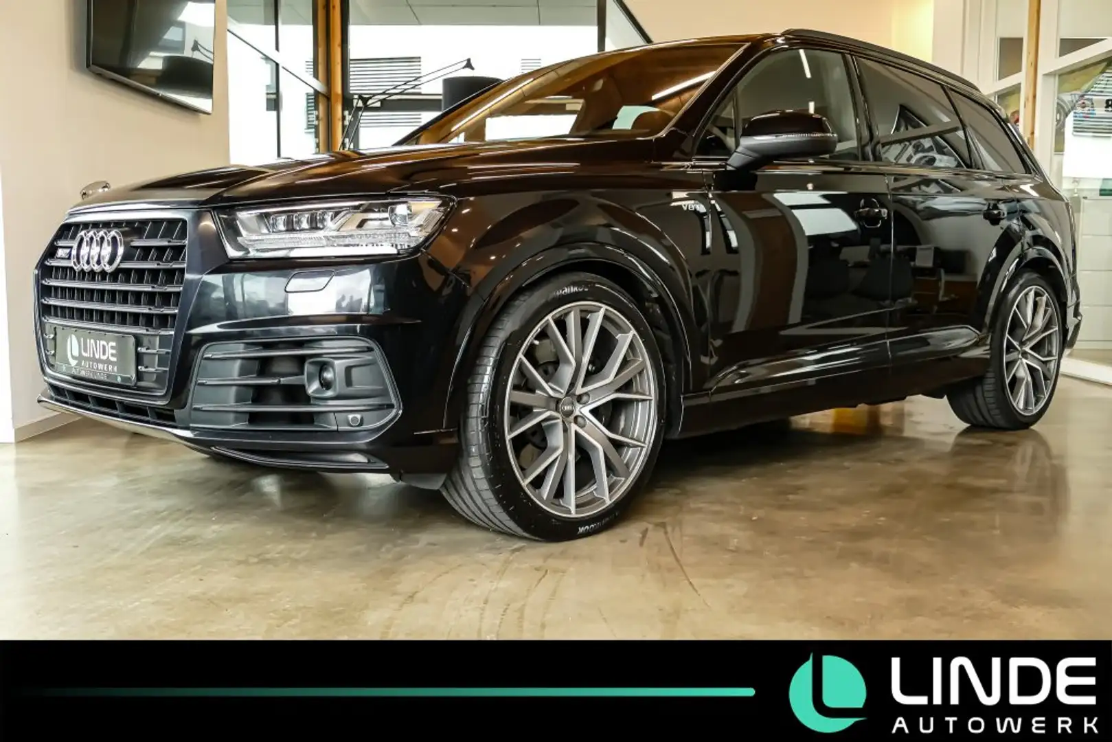 Audi SQ7 4.0 TDI quattro |AHK|7-SI.|MATRIX|HUD|STHZ. Чорний - 1