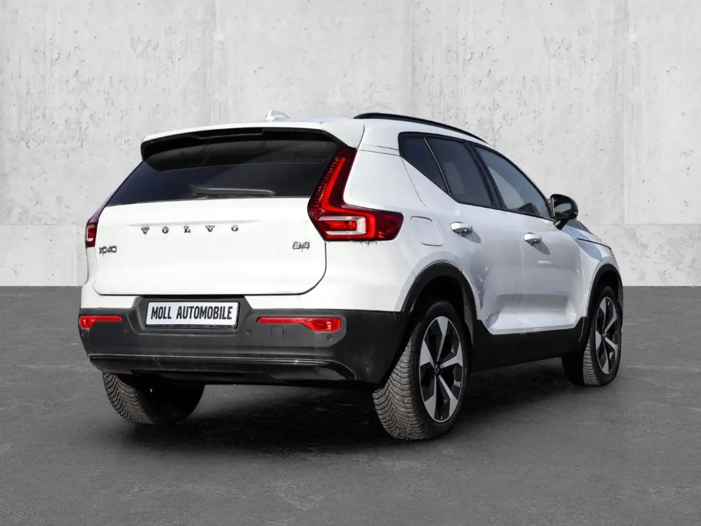 Volvo XC40 Plus Dark 2WD B4 EU6d digitales Cockpit Memory Sit Alb - 2