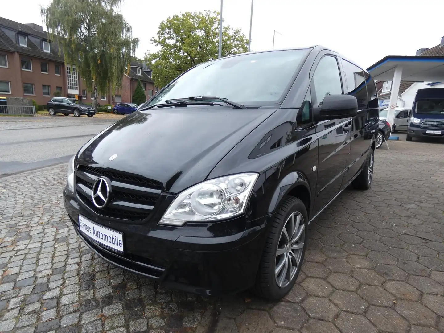 Mercedes-Benz Vito Kombi 116 CDI lang Facelift 6-Sitzer SHZ Klima Tem Schwarz - 1