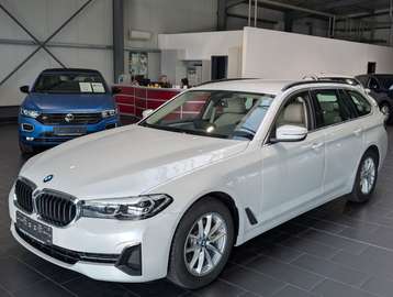 d Touring Aut. Standhzg 8-fach Lenkradhzg PDC