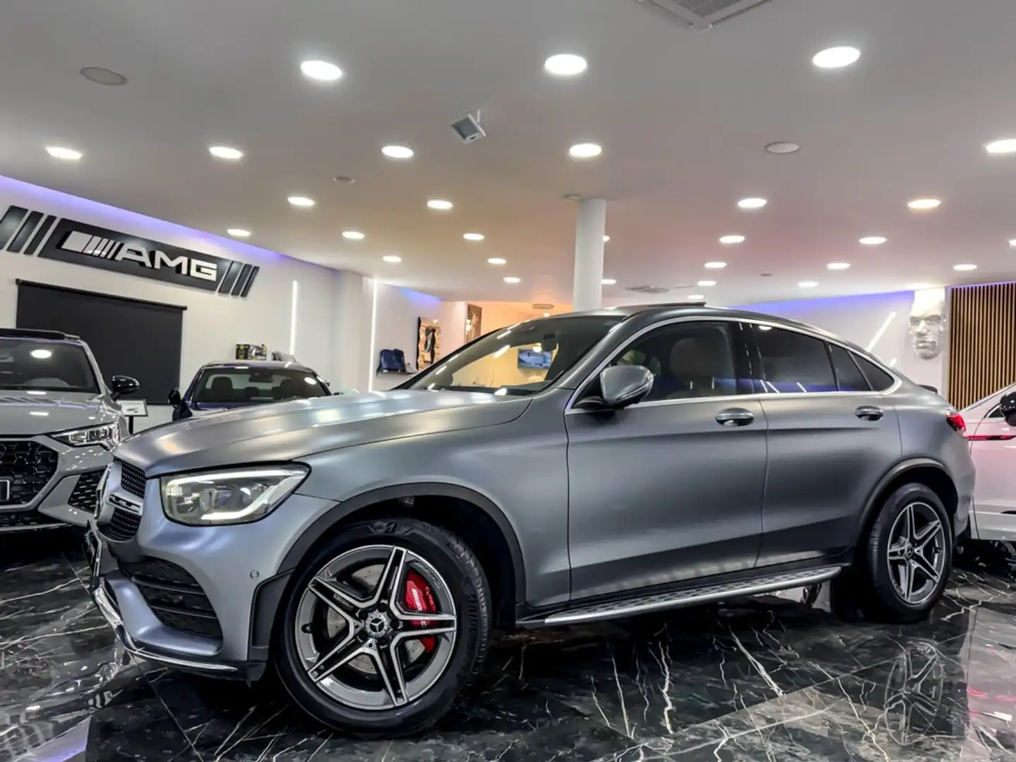 Mercedes-Benz GLC 220 Coupé 220d 4Matic 9G-Tronic Grijs - 1