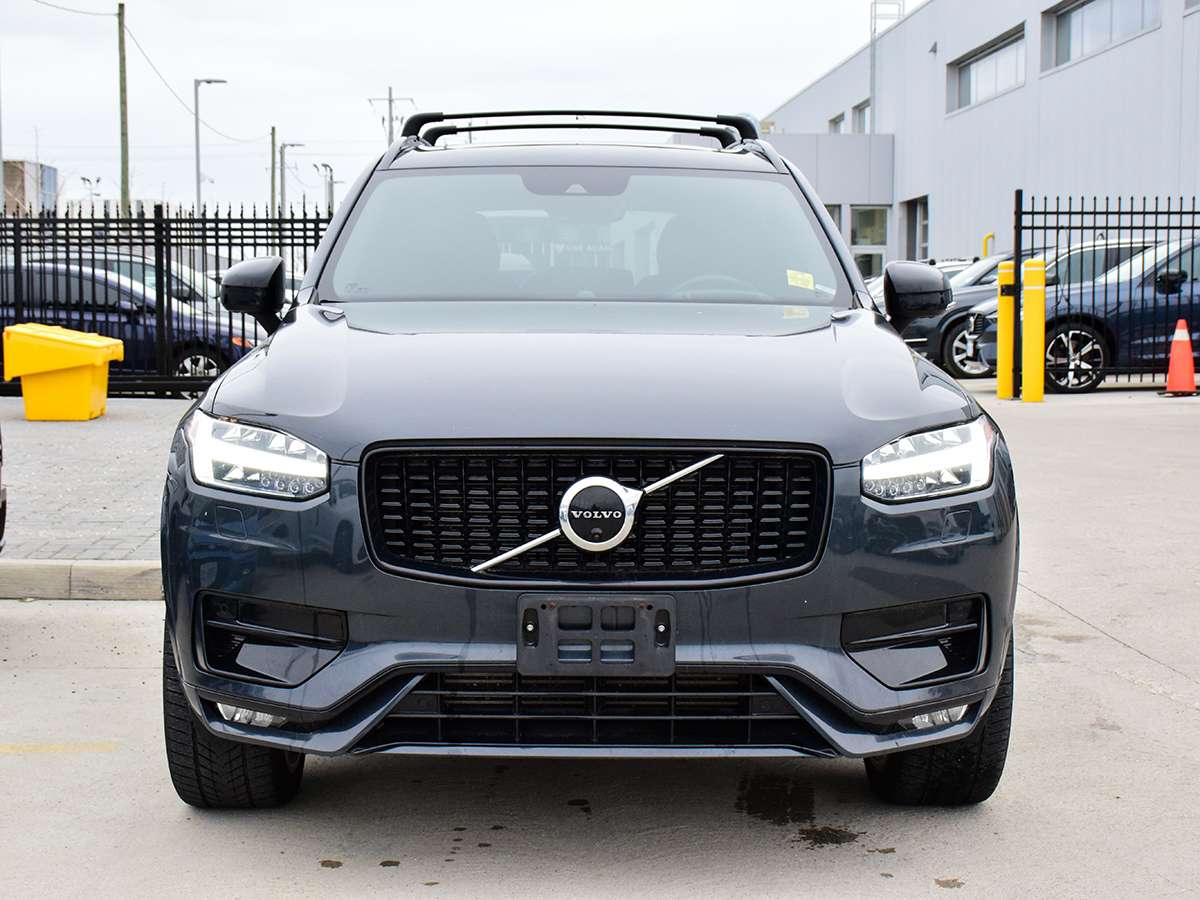 2022 Volvo XC90 T6 AWD R-Design 7-Seater — снимка 1