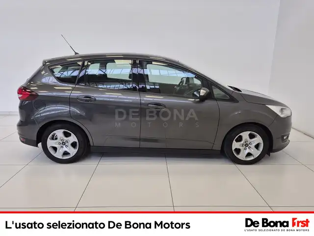 Ford C-Max view 6