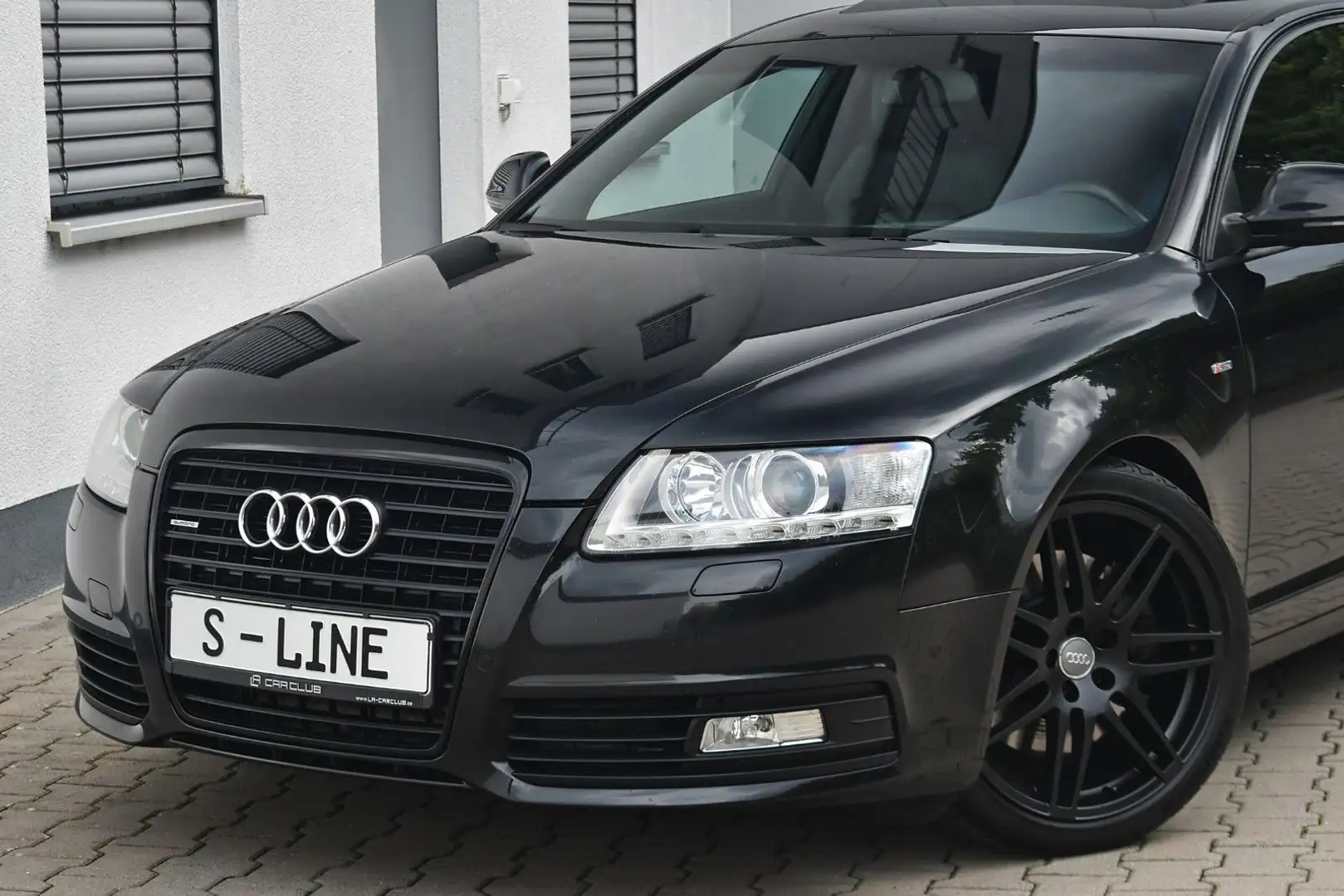 Audi A6 3.0TDI quattro S-Line Sportpaket! Black Line! Noir - 1