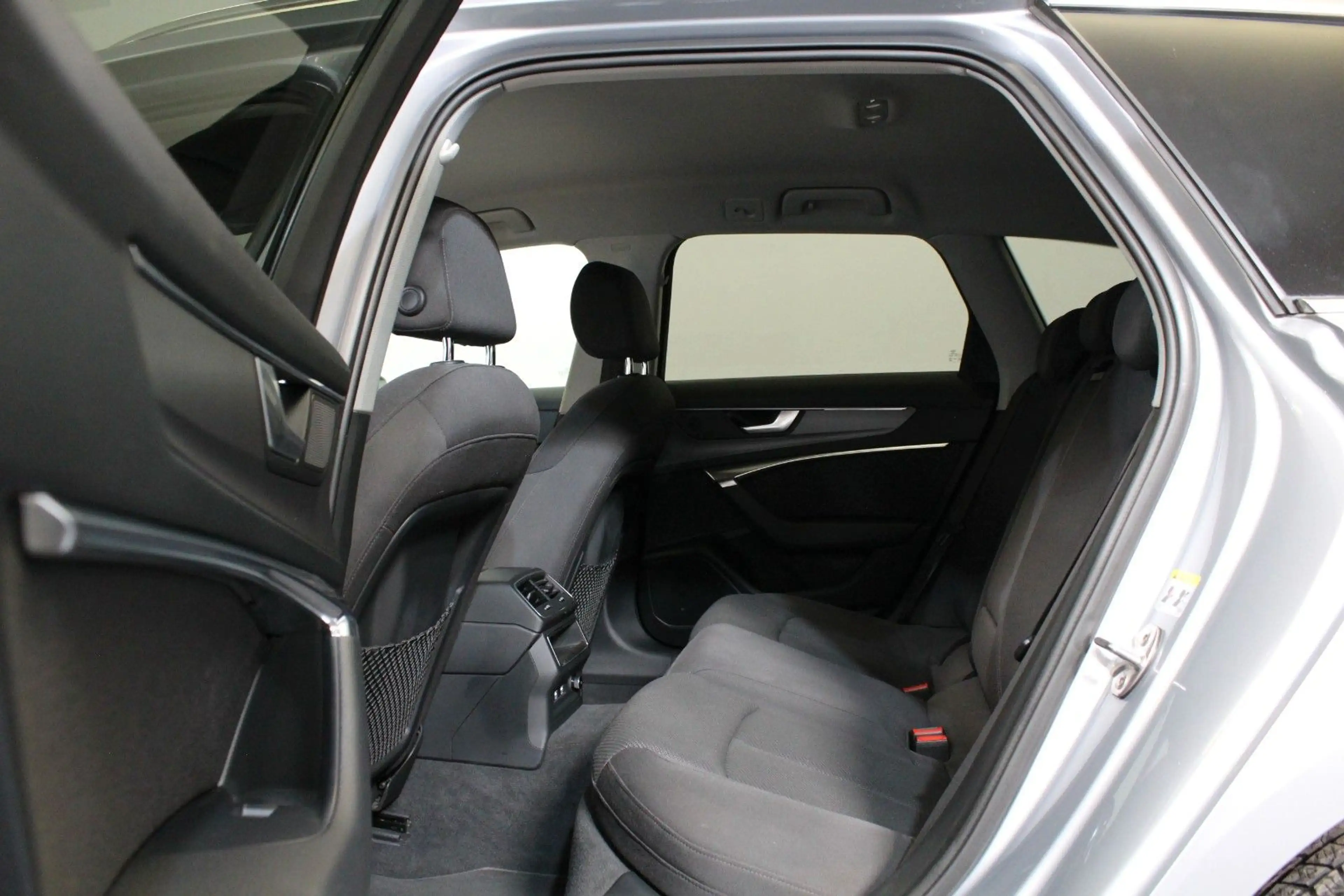 Audi A6 Avant 45 TDI quattro*3.0 TDI*HUP*Kamera*19"* — photo 31