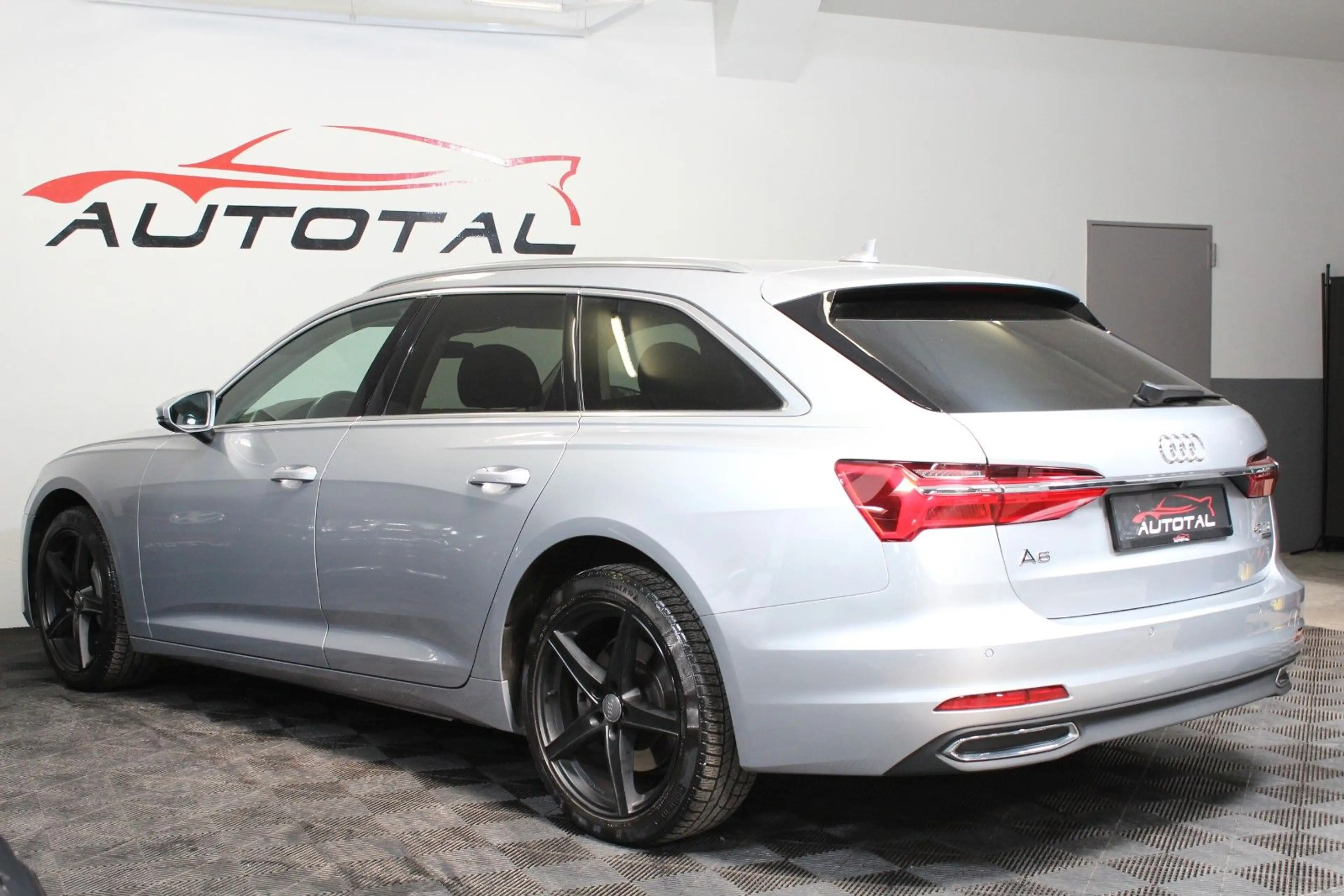 Audi A6 Avant 45 TDI quattro*3.0 TDI*HUP*Kamera*19"* — photo 15