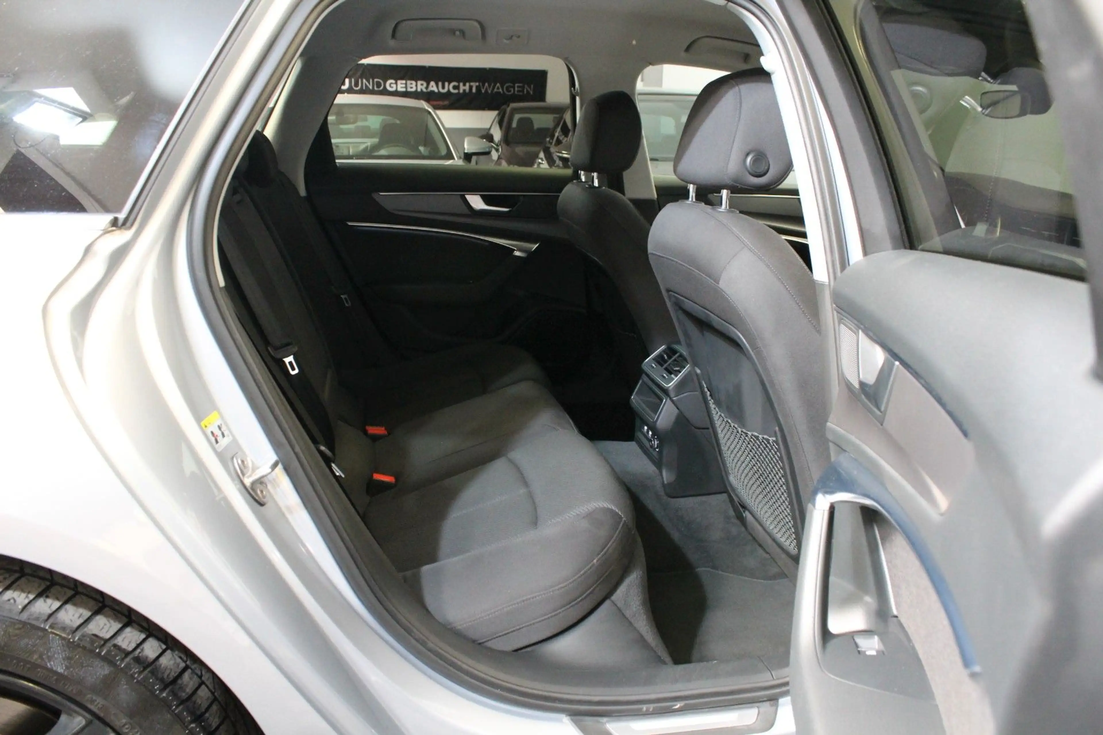 Audi A6 Avant 45 TDI quattro*3.0 TDI*HUP*Kamera*19"* — photo 34