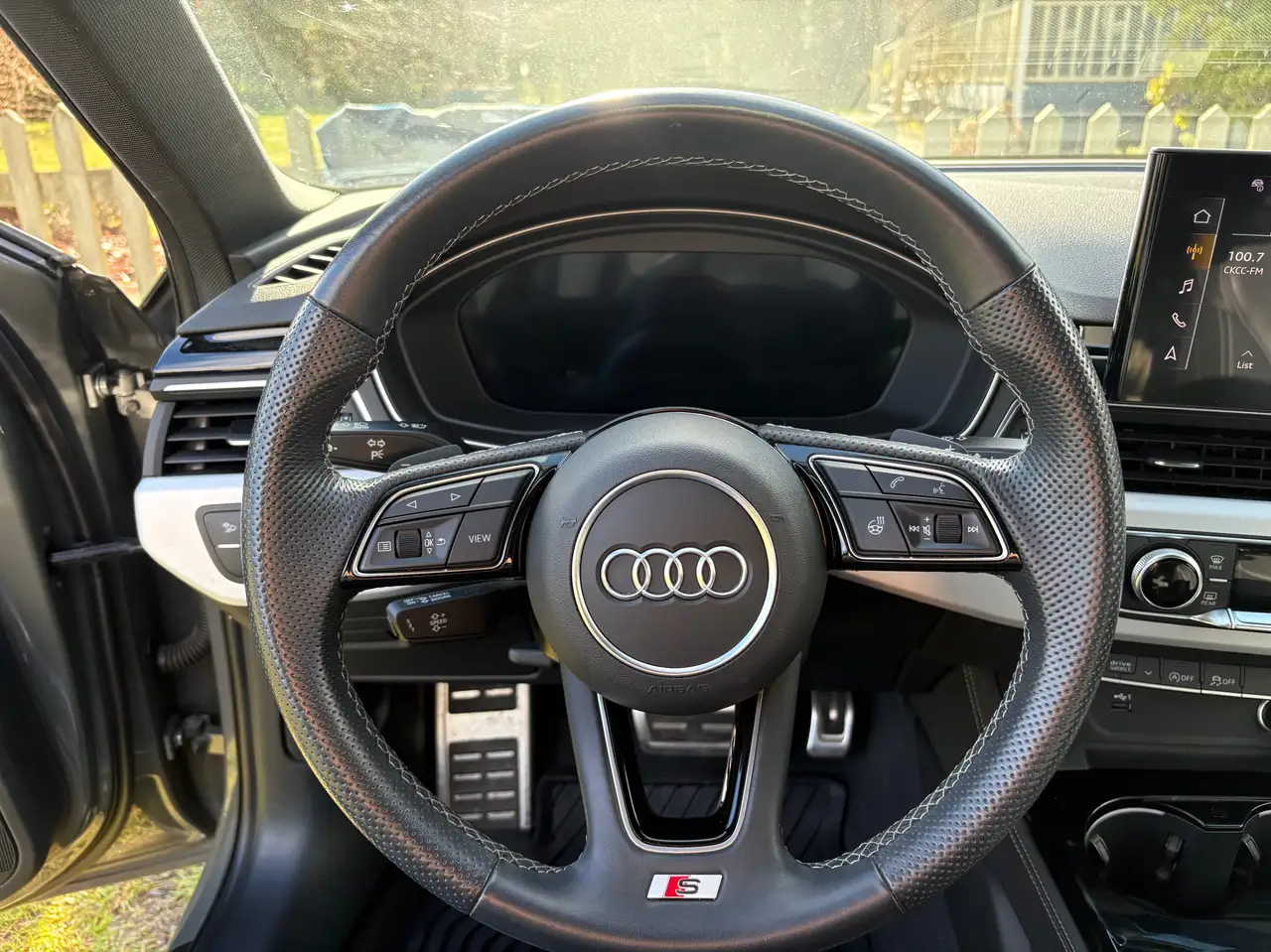 Audi A4 снимка Audi A4