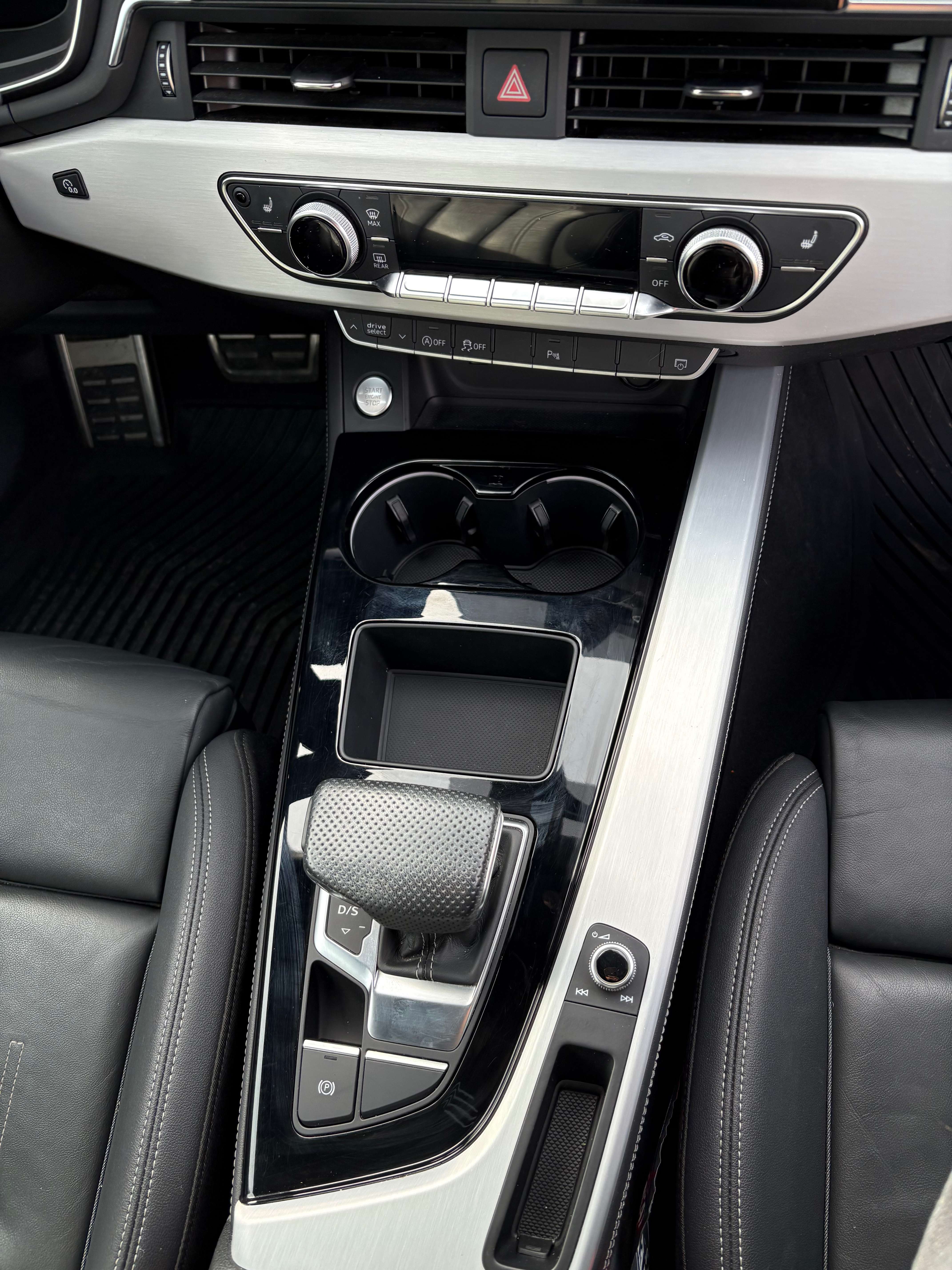 2023 Audi A4 Progressiv 45 TFSI quattro thumb 7