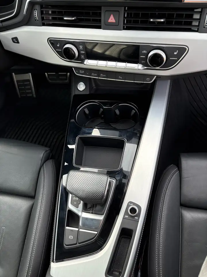 Audi A4 снимка Audi A4