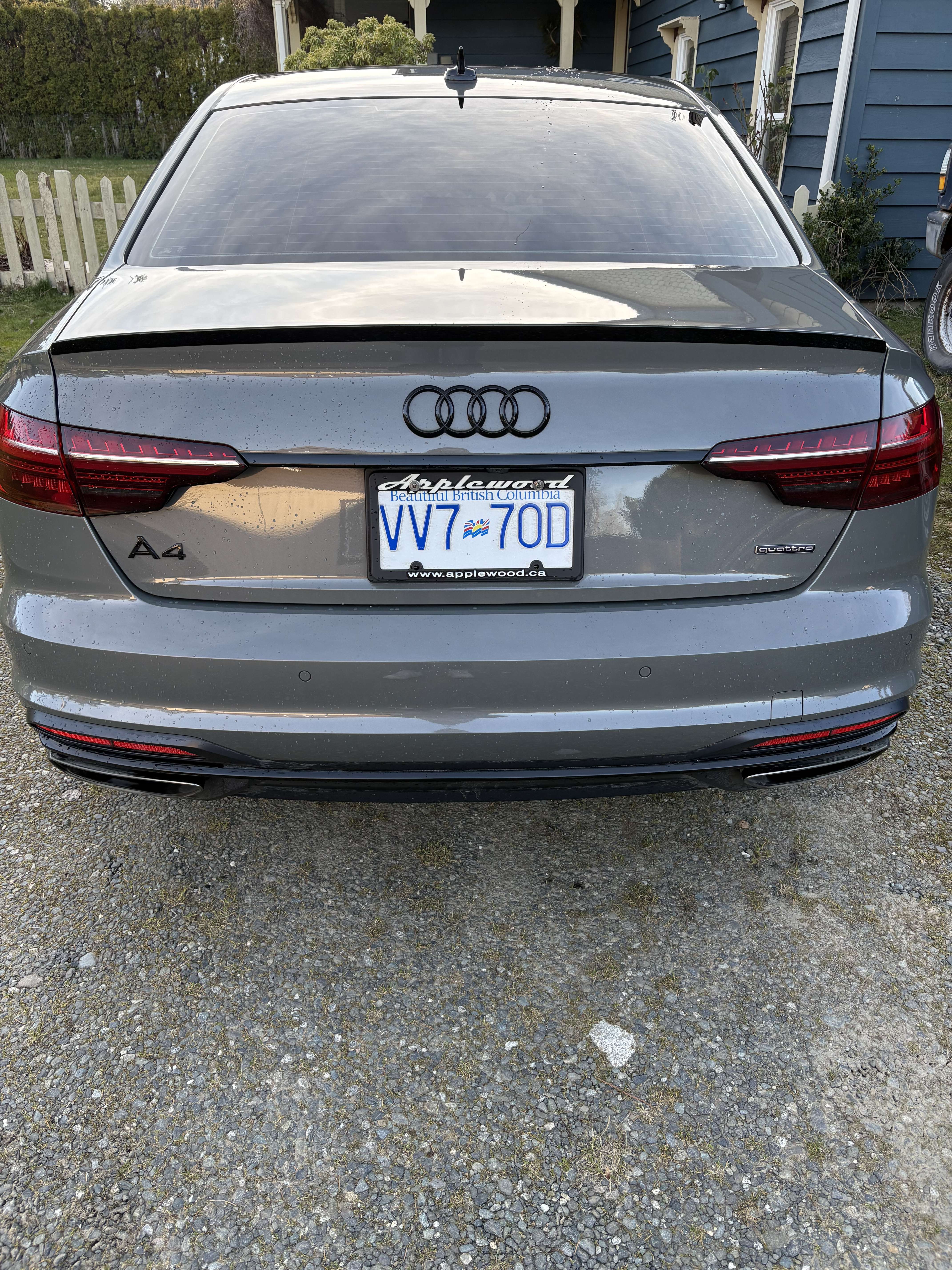 2023 Audi A4 Progressiv 45 TFSI quattro alt 3