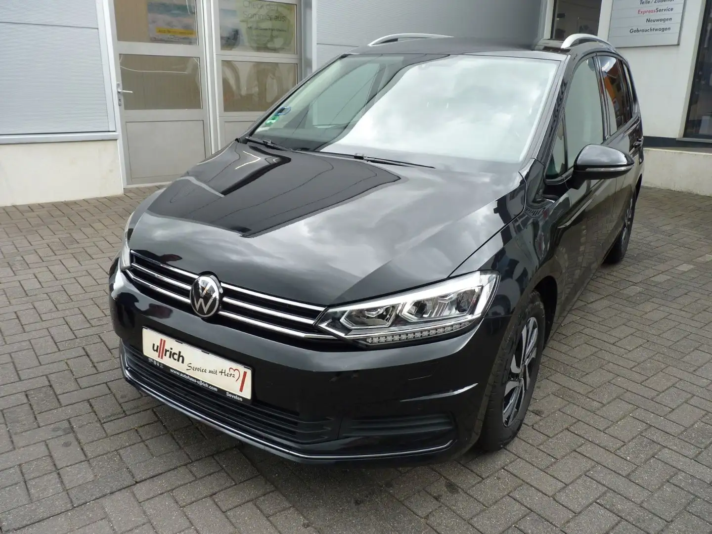 Volkswagen Touran Active Start-Stopp Zwart - 1