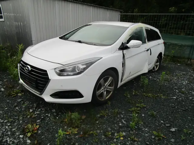 Hyundai i40 blue Trend