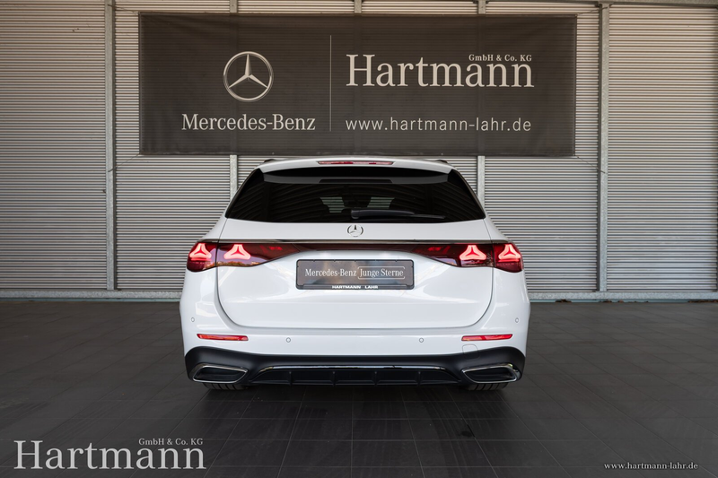Mercedes-Benz E 450 E 450 T 4M AMG Night Premium Airmatic Sitzklima — photo 2