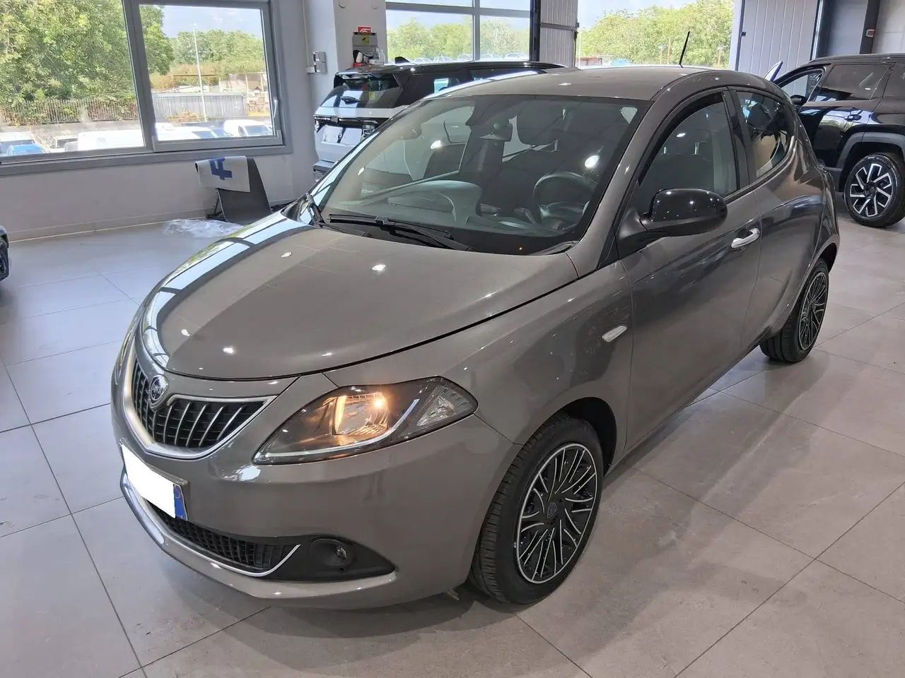 Lancia Ypsilon 2023