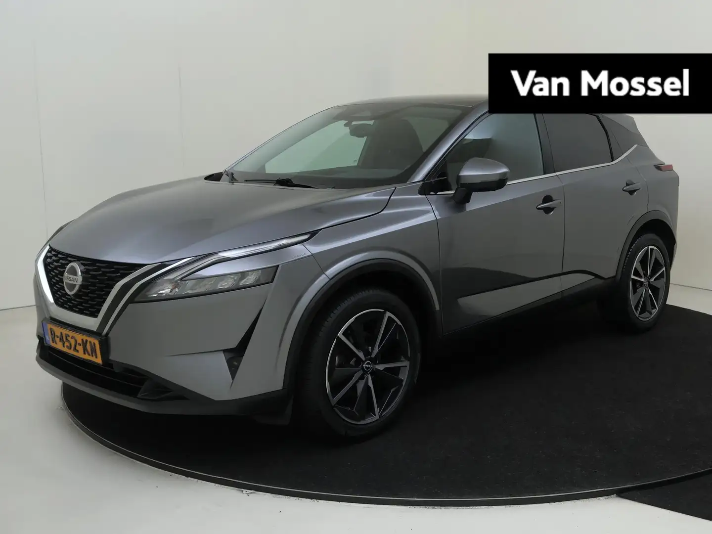 Nissan Qashqai 1.3 MHEV N-Style | Rondom camera's | Apple carplay Grijs - 1