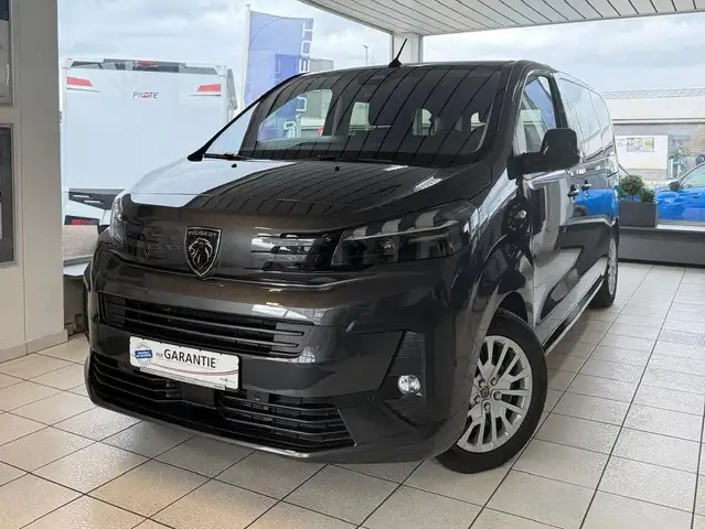 Peugeot Traveller L2